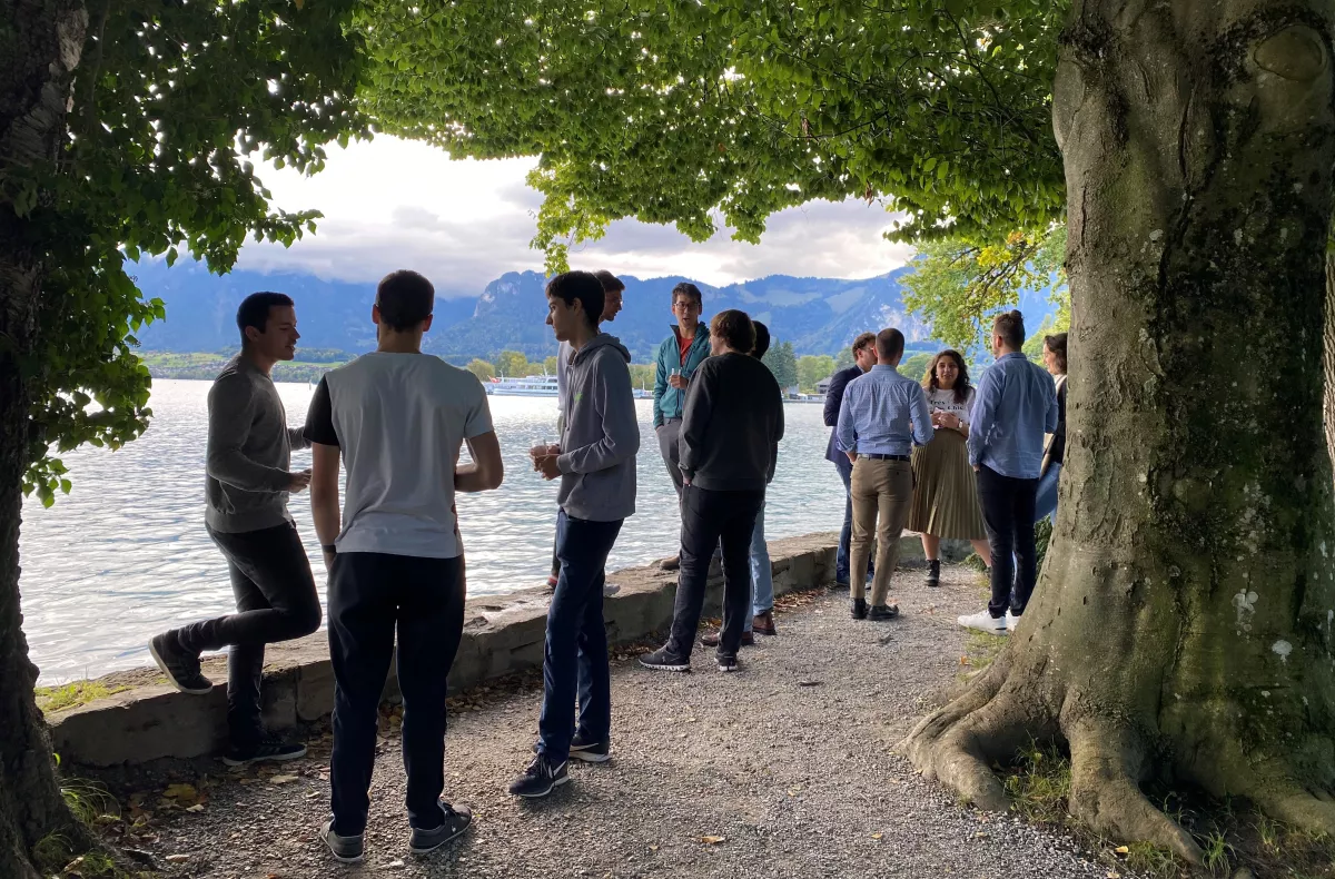 Discussions among researchers in the hotel garden