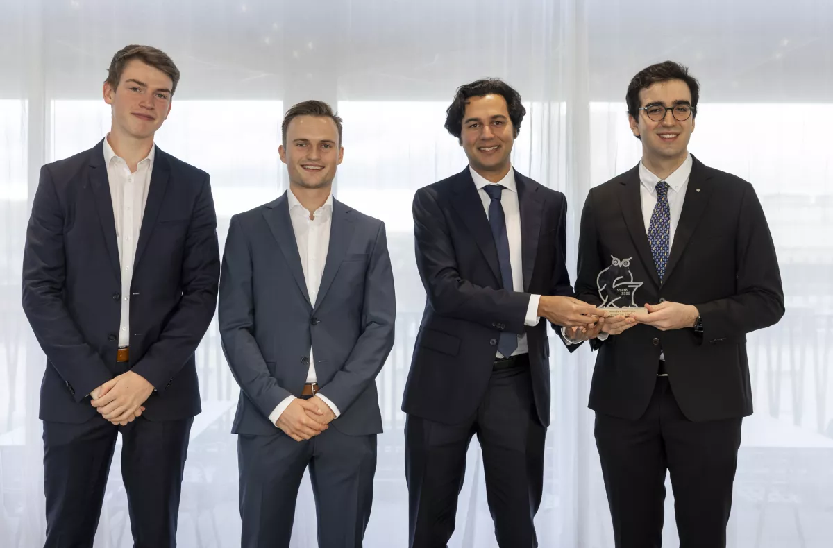 Presentation of the golden owl award